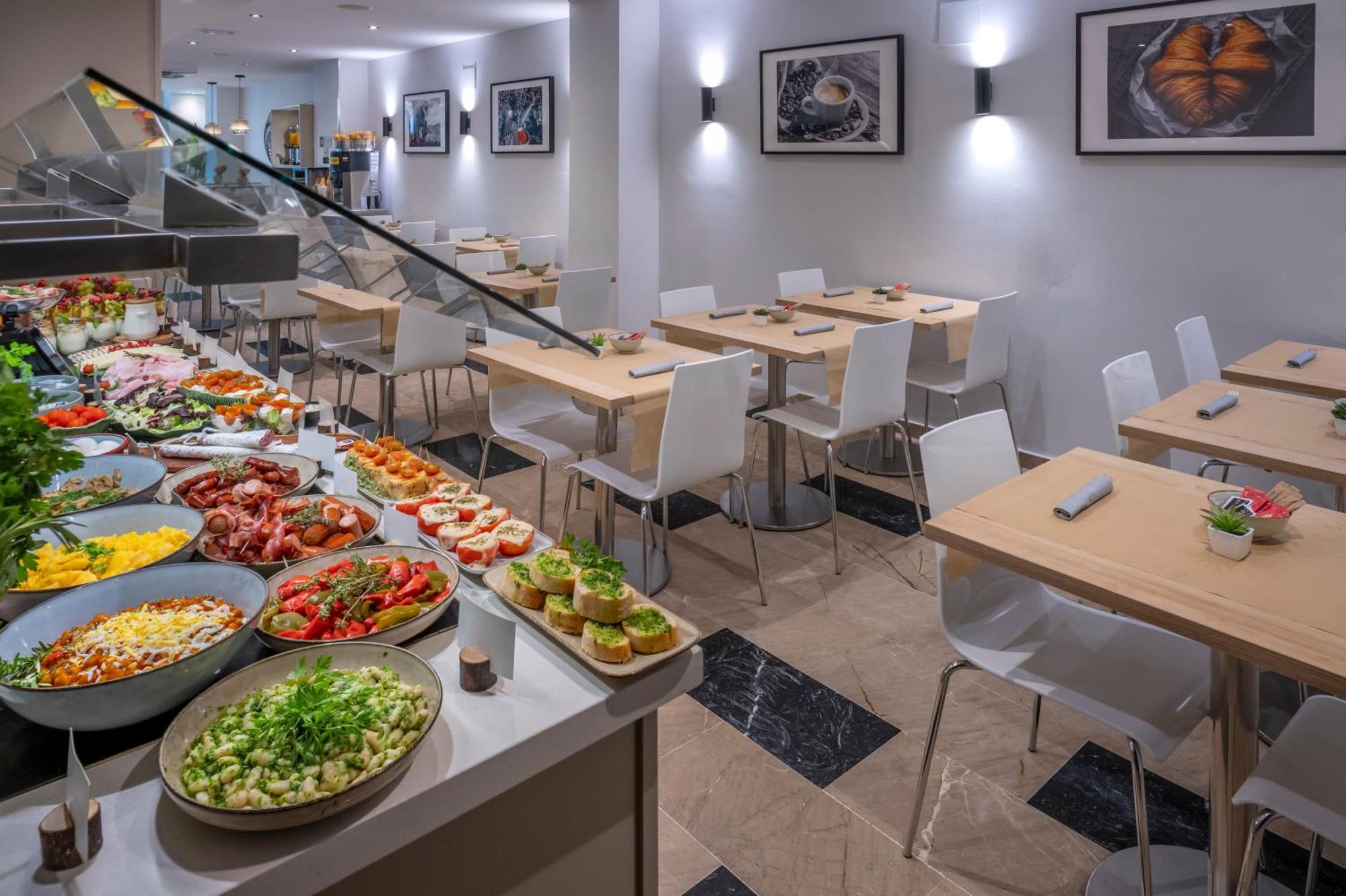 Hotel Serhs Del Port Барселона Екстериор снимка