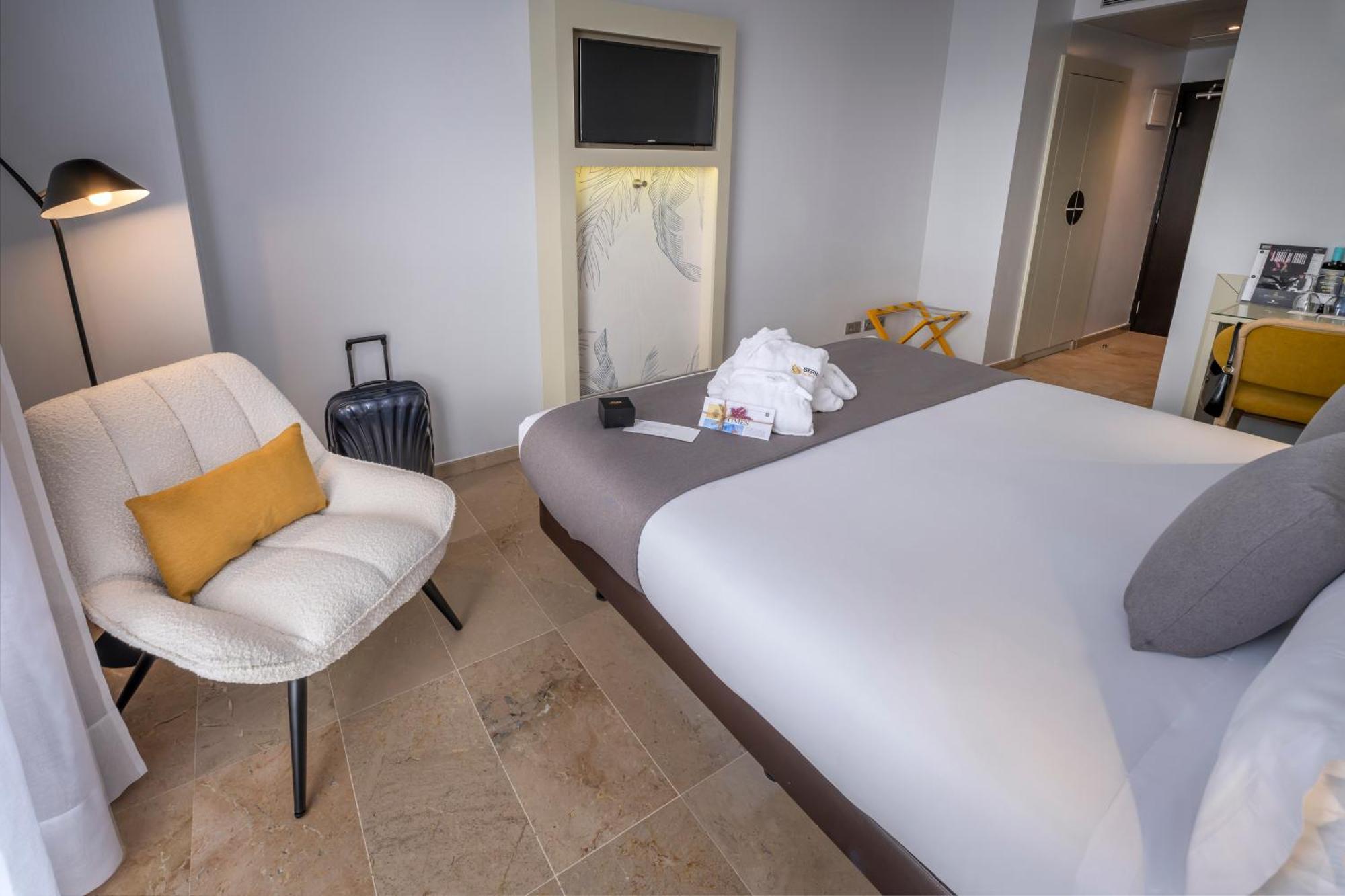 Hotel Serhs Del Port Барселона Екстериор снимка